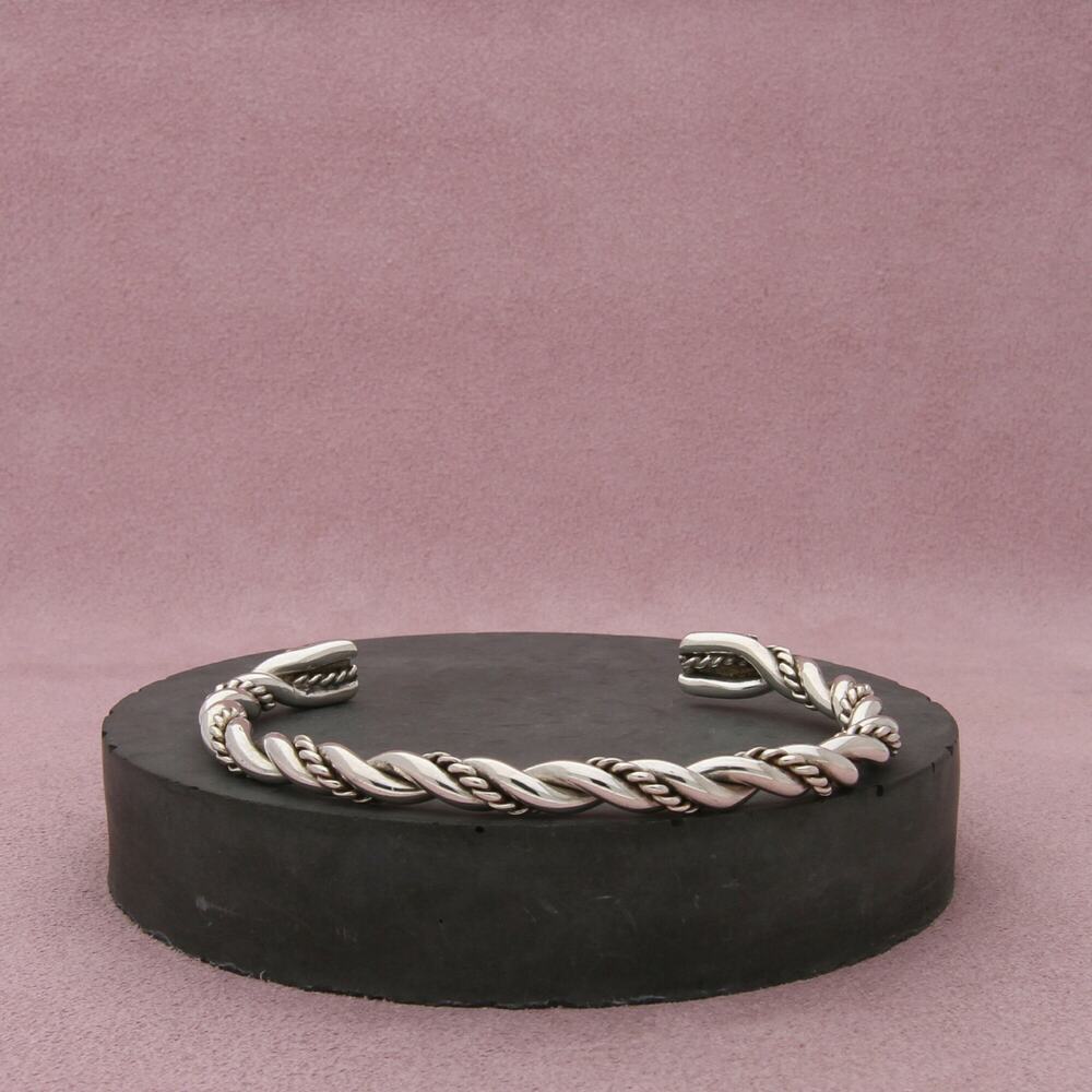 navajo sterling silver vintage twisted cuff bracelet size 7in
